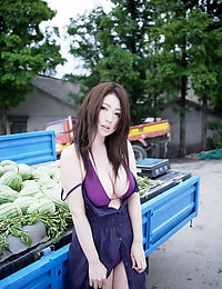 Nonami Takizawa Ivory skinned asian beauty shows off her big milky tits in bikini