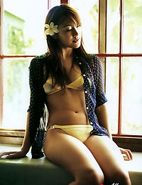 Megumi Yasu Megumi Yasu Asian hotty showing off her hawt body in a bikini