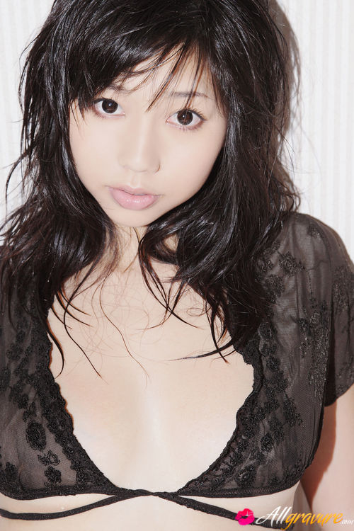 Maya Koizumi Erotic Pics