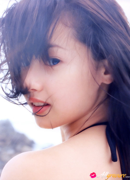 Erika Sawajiri Erotic Photos
