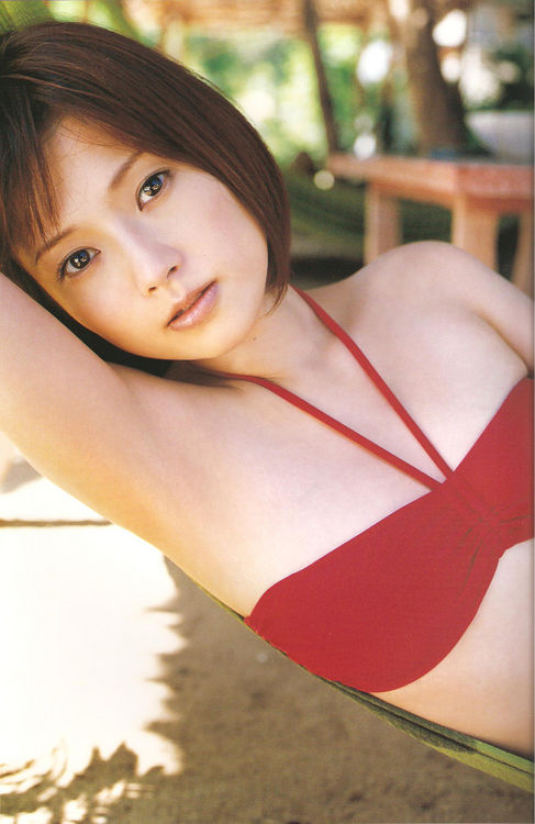 Natsumi Abe Erotic Photos