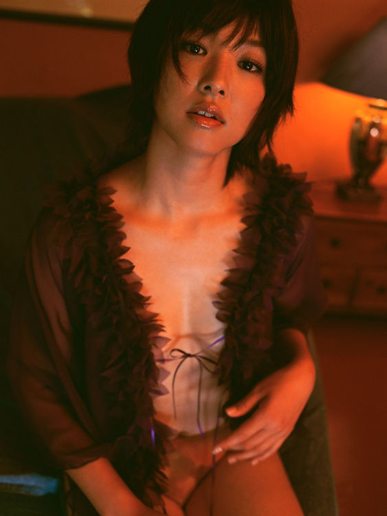 Asuka Kurosawa Erotic Photos