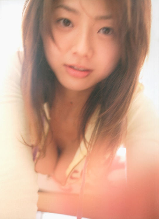 Hitomi Aizawa Erotic Photos