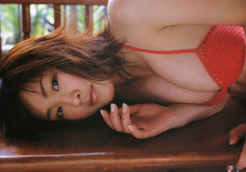 Risa Shimamoto Erotic Photos