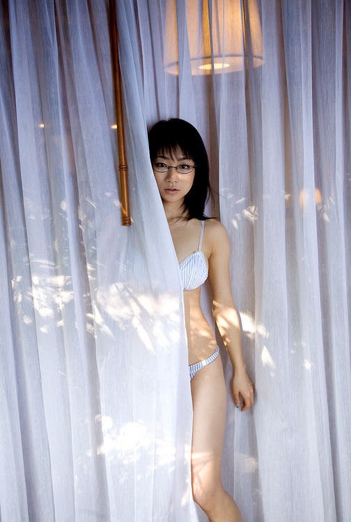 Ami Tokito Erotic Photos