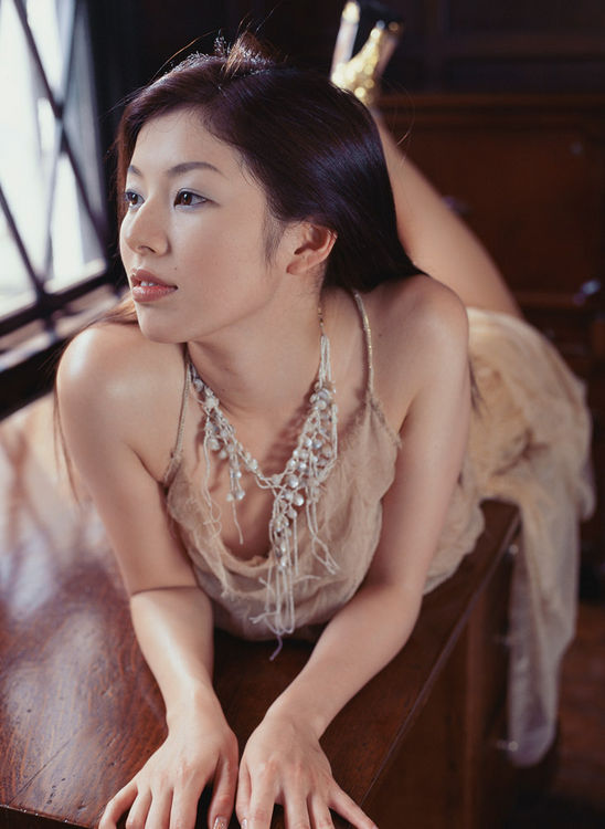 Kanako Yamaguchi Erotic Photos