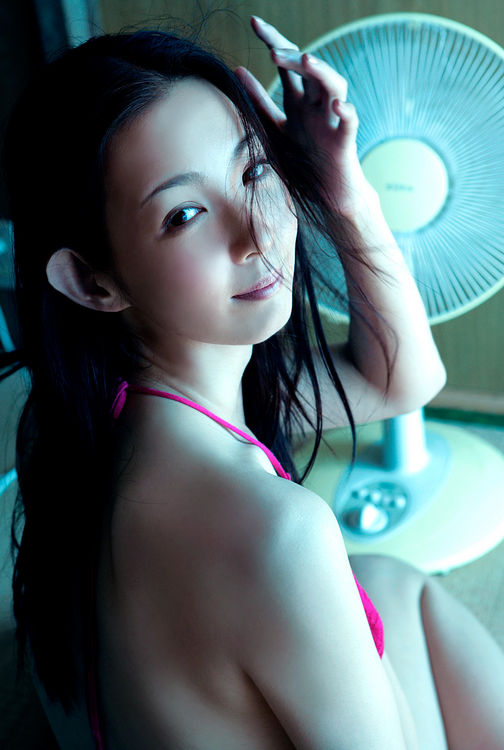 Saori Amakawa Erotic Photos