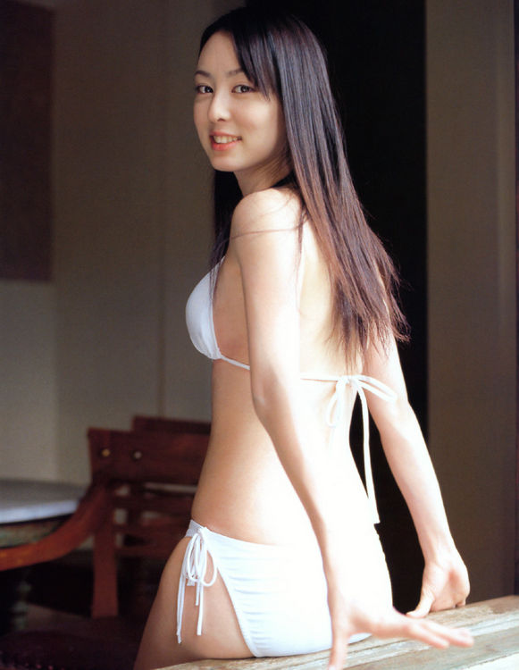 Rina Akiyama Erotic Photos