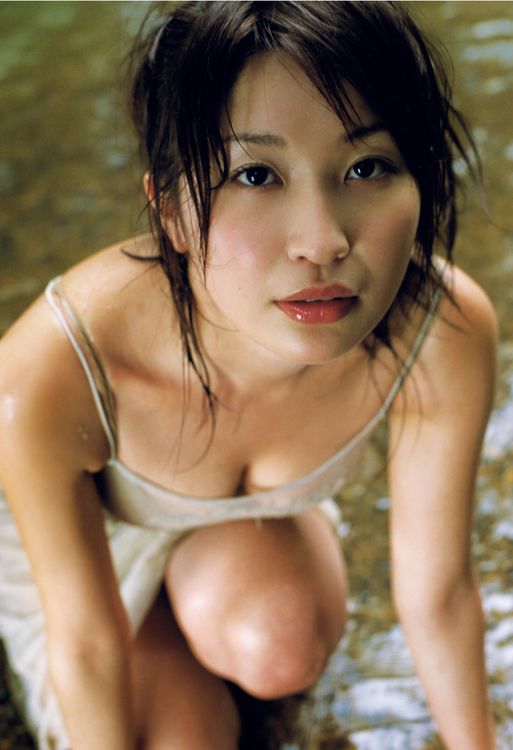 Mayumi Ono Erotic Photos