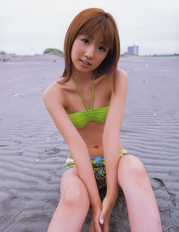 Yuko Ogura Erotic Photos