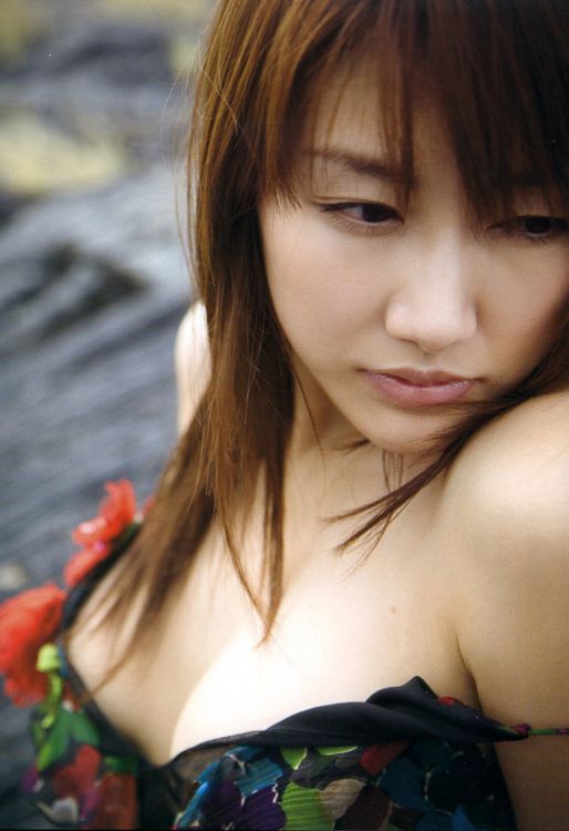 Megumi Yasu Erotic Photos